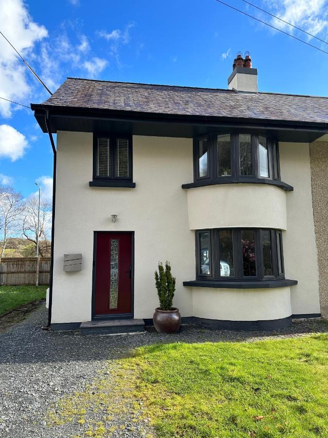 Dolwen Snowdonia Home By Polkastays Caernarfon Exterior foto